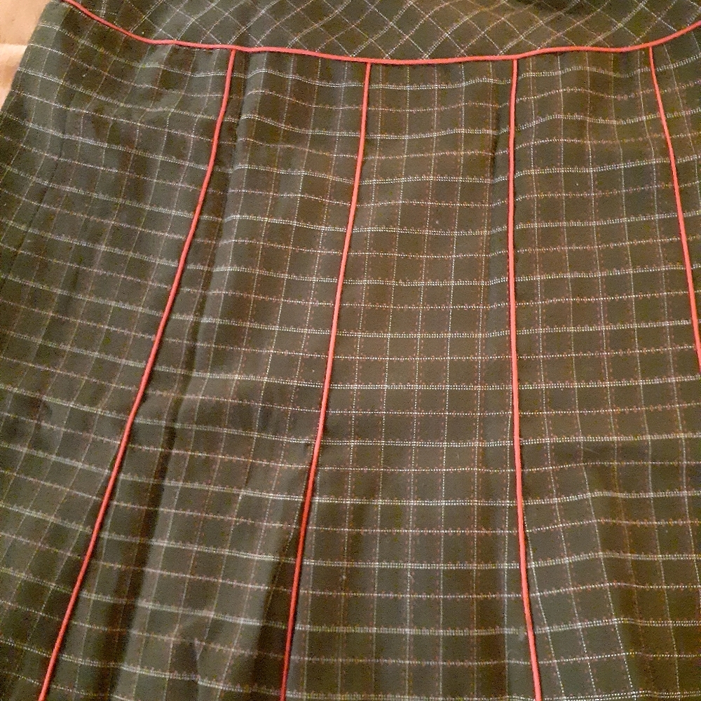 Mini skirt size 8